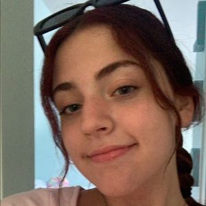 Meet your Posher, Evie